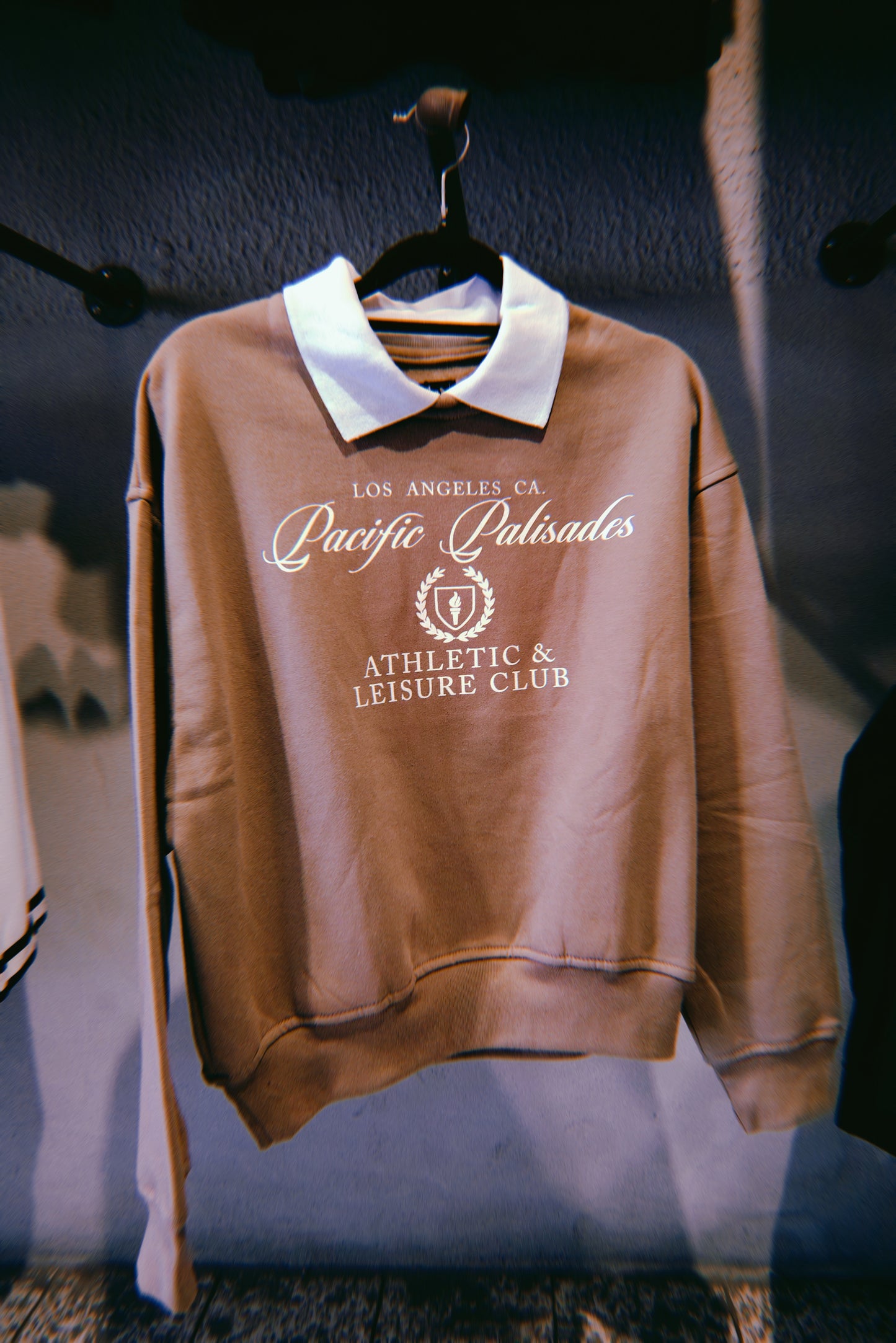 Suéter tipo Polo Pacific